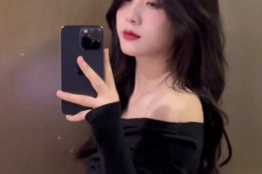 明星隐私泄露：内鬼司机与粉丝疯狂行为引发关注